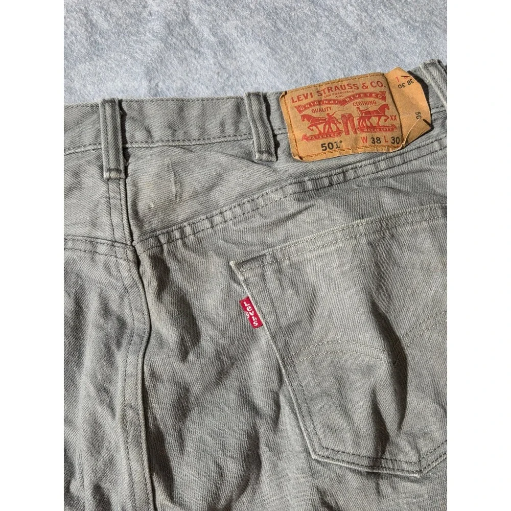 Levis 501 Original Fit‎ Grey Denim Jeans Mens 38x30 Straight Leg Button Fly